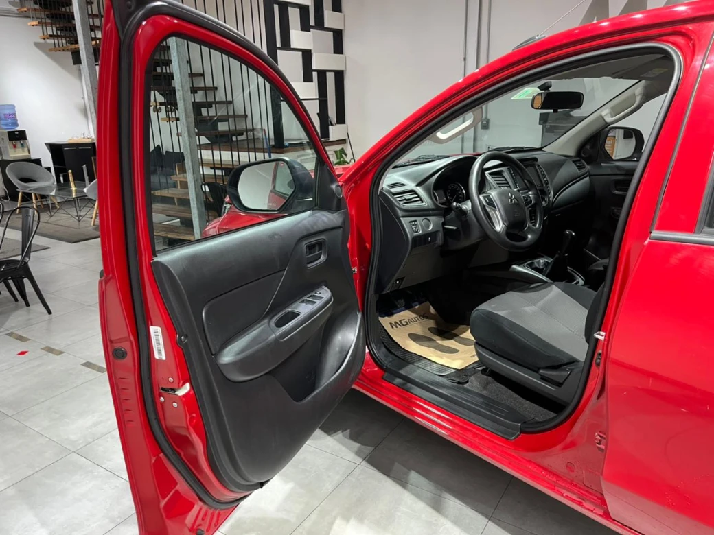 imagen 0 de vehiculo con id 2195